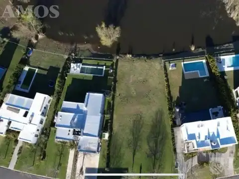Terreno en Venta en El Cantón - Barrio Golf, USD 95.000