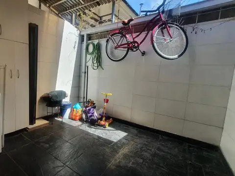 Depto Tipo Casa en Venta en El Palomar, USD 59.900