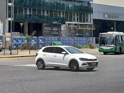 Av Paseo Colón 3 E
