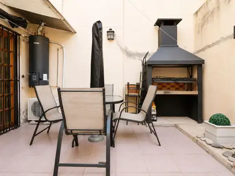 Depto Tipo Casa 2 ambientes con 1 baño