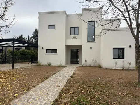 Casa a estrenar !