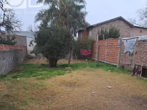 Casa 4 Ambientes con Gran Parque 