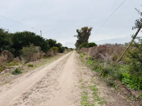 Campo en Venta con Alambrado