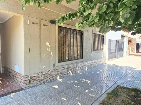 Departamento en Villa devoto primer piso con balcón y Patio APTO CREDITO HIPOTECARIO.
