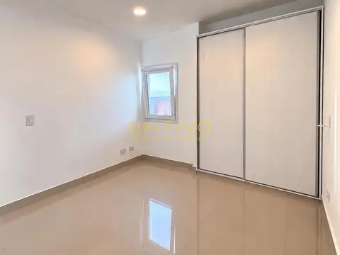 Depto Tipo Casa en Alquiler de 1 dormitorio