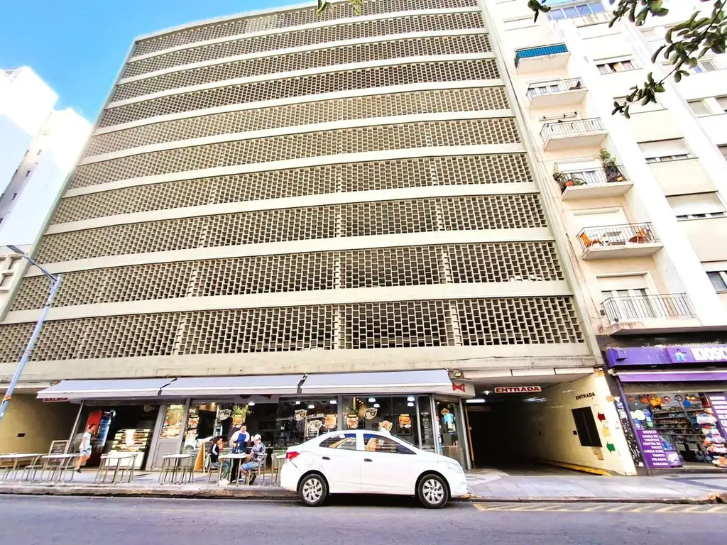 Rivadavia 2200