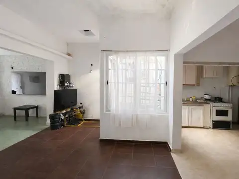 Felipe de Arana 700