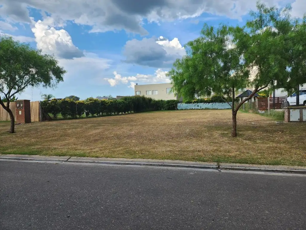 Terreno en Venta en Pilar del Este - San Alfonso