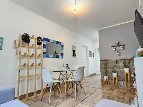 Depto Tipo Casa en Venta de 2 ambientes