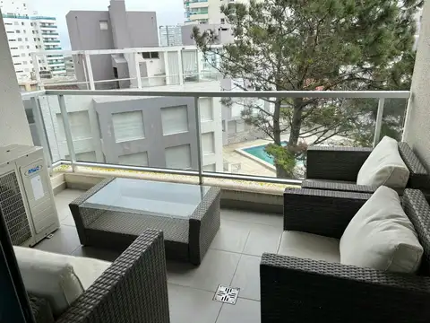 Departamento en Playa Brava