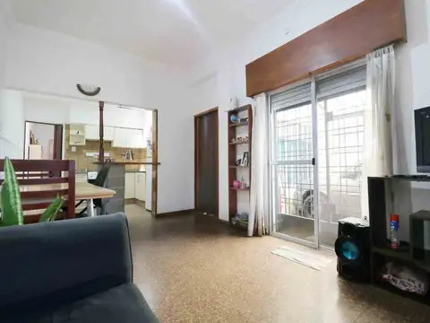 Depto Tipo Casa en Venta de 4 ambientes