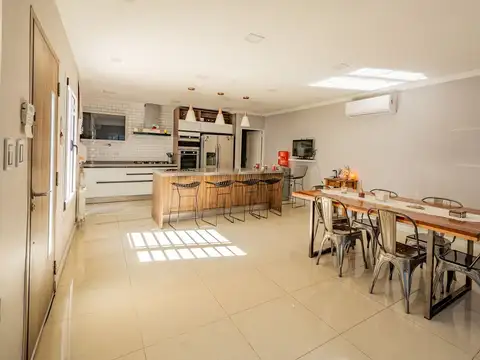 Depto Tipo Casa en Venta en Tapiales, USD 190.000