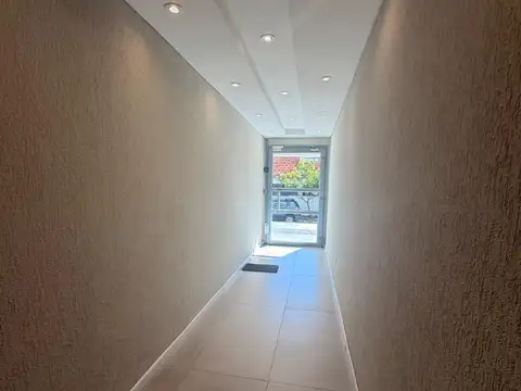 Casa 2 ambientes con 1 baño