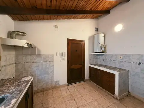 Depto Tipo Casa 4 ambientes con 2 baños
