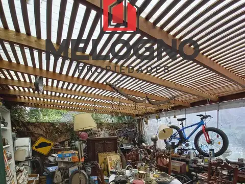 Casa en Venta con 8 cocheras
