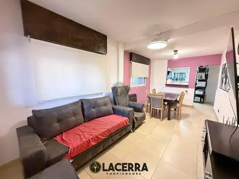 Depto Tipo Casa en Venta de 3 ambientes