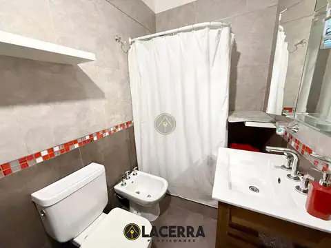 Depto Tipo Casa en Venta con 1 cocheras