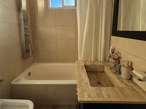 VENTA / ALMAGRO / 4  AMBIENTES /LAVADERO / APTO CREDITO HIPOTECARIO