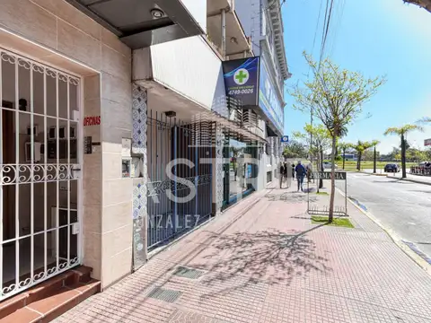 AVENIDA CAZON 1600