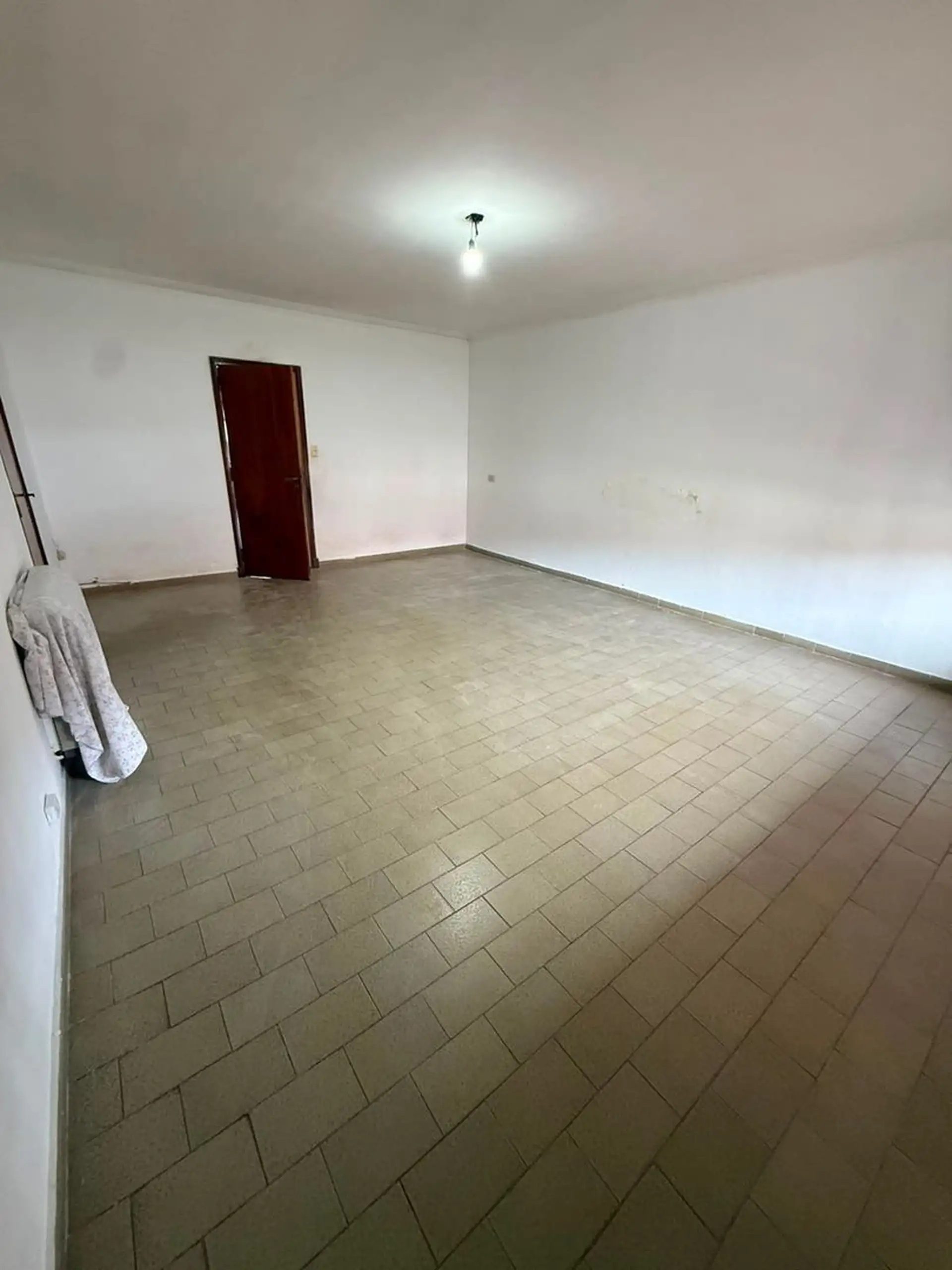Casa 3 ambientes con patio