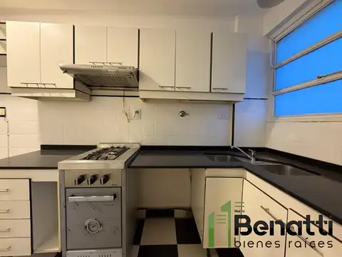 Departamento 3 amb en VENTA. SOBRE BOULEVARD RAMON FALCON.
