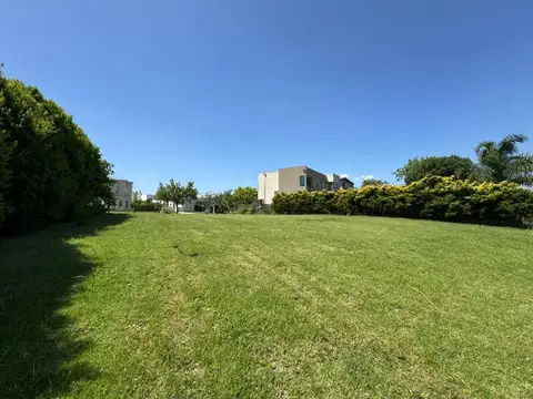 Venta lote en El Cantón Islas - ACEPTA PERMUTA