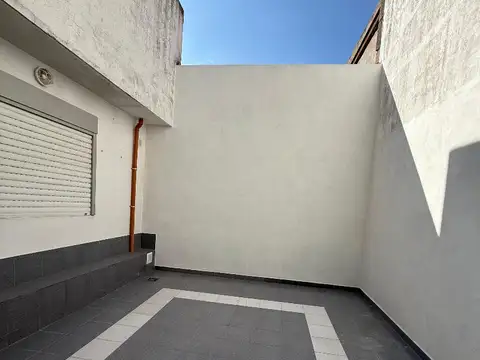 Depto Tipo Casa en Alquiler en Villa Santa Rita, $ 1.200.000