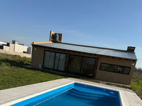 casa en Venta en Azcuenaga, San Andres de Giles