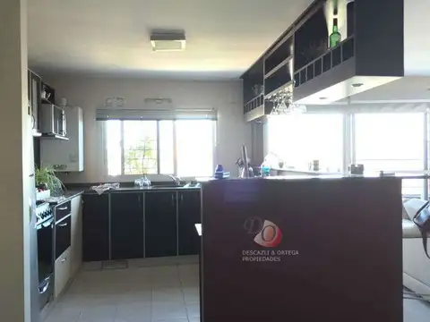 DEPARTAMENTO EN ALQUILER NVA CBA - 3DORM 4 BAÑOS