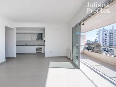 Departamento 3 (tres) Ambientes en Venta – Piso Completo 110m2  con Cochera – Quilmes Centro