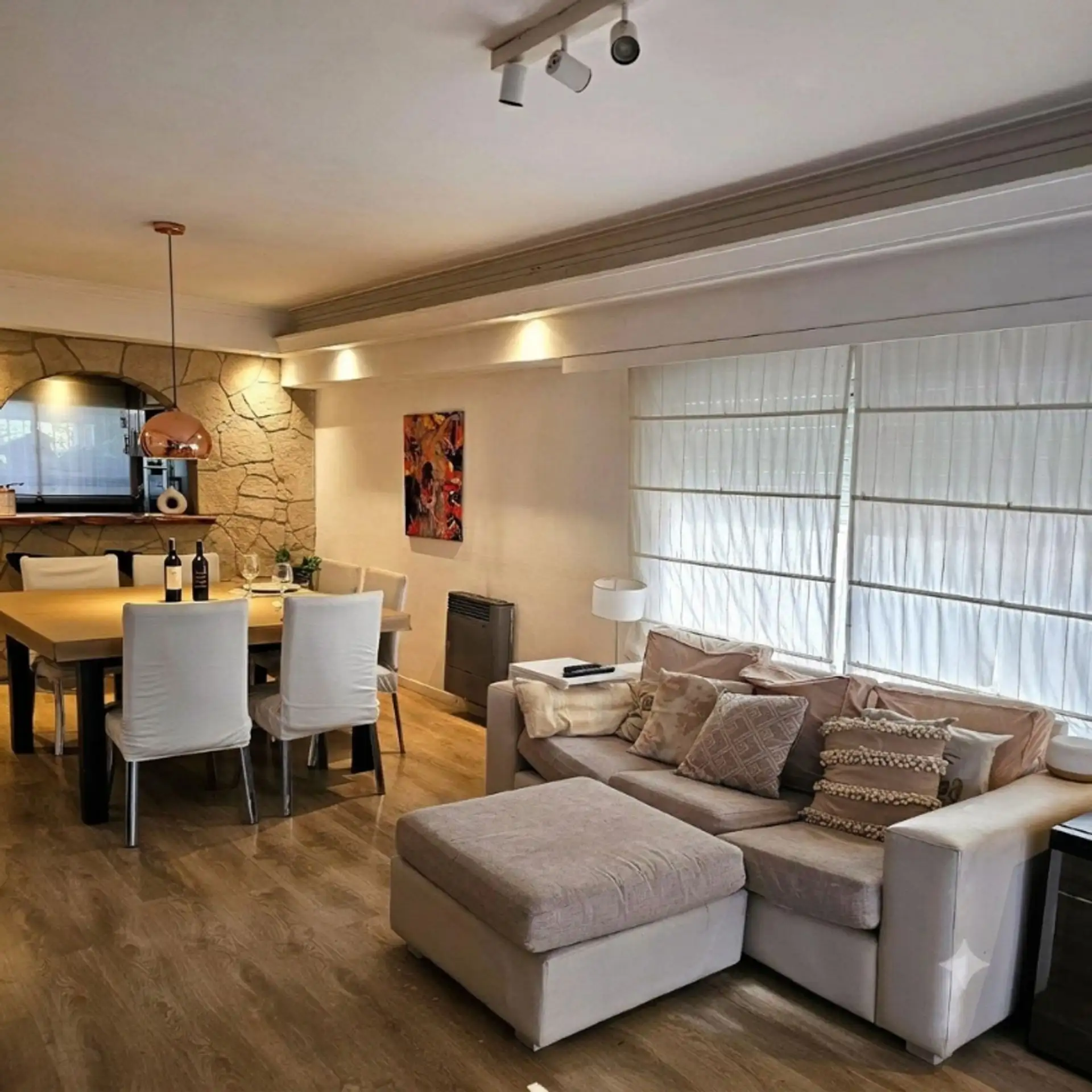 VENTA CASA 3 AMB COCHERA DOBLE LOTE 10X43 CAISAMAR