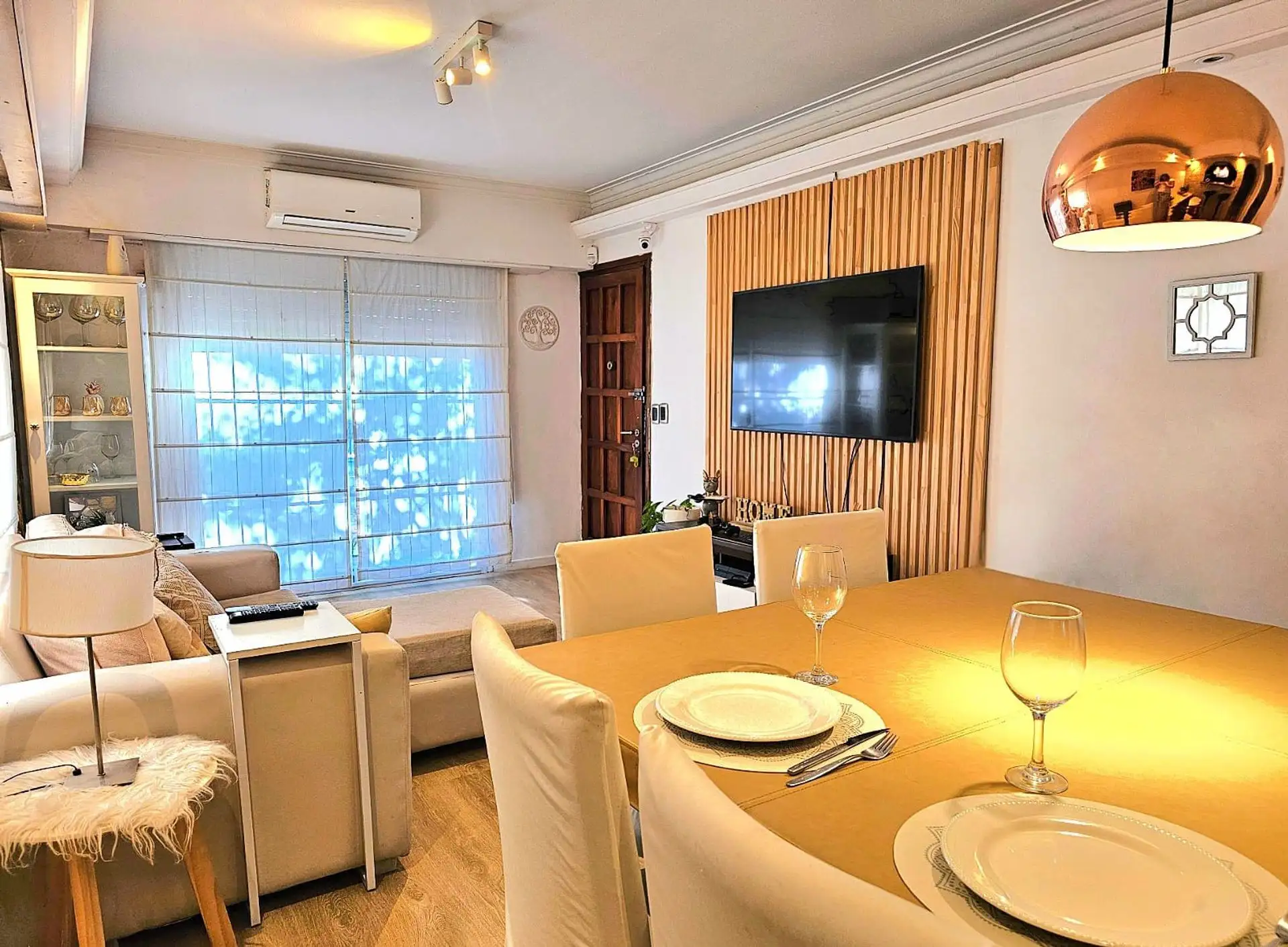 VENTA CASA 3 AMB COCHERA DOBLE LOTE 10X43 CAISAMAR