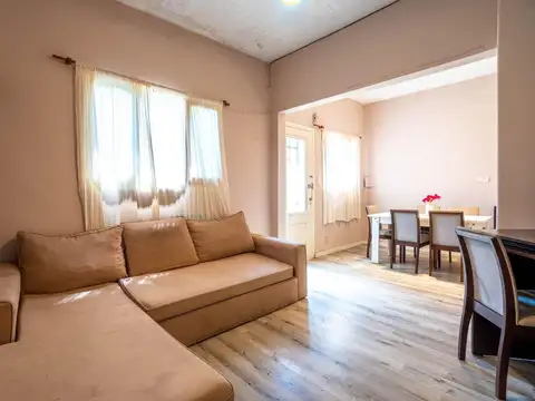 Casa en Venta en Arroyito, USD 68.000