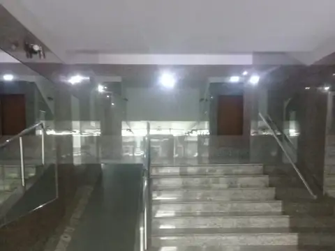 San Lorenzo 2200, Piso 1