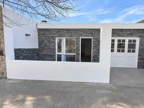 VENTA CASA PH con Garage y Patio - Caisamar