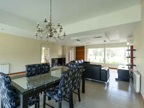 Casa en Venta de 7 dormitorios