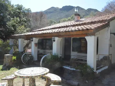 Casa 6 ambientes con 5 baños