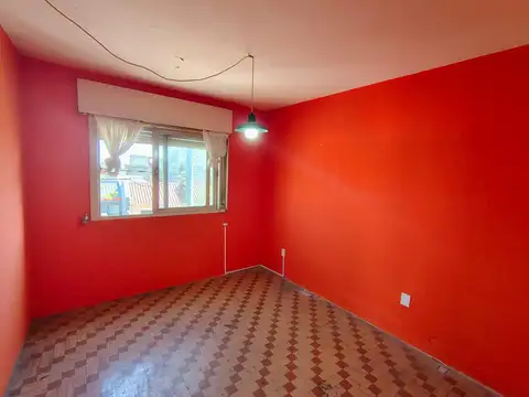 Casa en Venta en Haedo Sur, USD 80.000