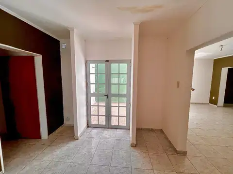 Casa en Alquiler en Coronda, $ 670.000
