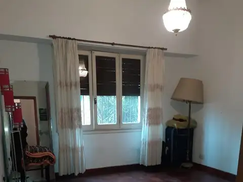 Casa Castelar Norte 4 ambientes, 3 Dormitorios