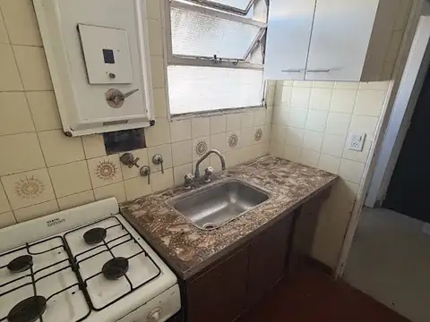 departamento 1 ambiente con cocina y baño completos
