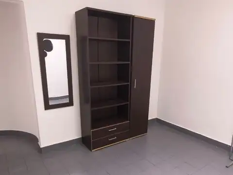 Depto Tipo Casa en Alquiler en Ramos Mejia, $ 1.250.000