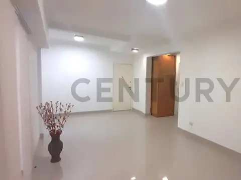 Tucumán 100, Piso 0