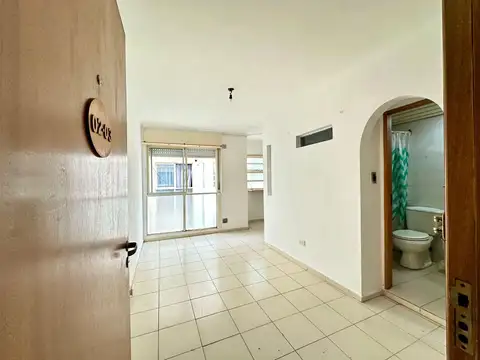 Departamento en Alquiler en Abasto, $ 280.000