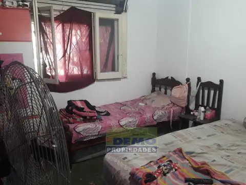 Casa 10 ambientes con 5 baños