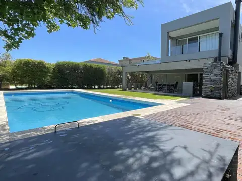 Venta casa 5 ambienres Los Sauces, Nordelta