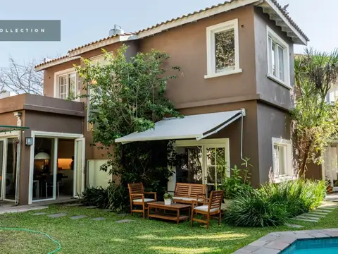 Casa en venta con jardín y piscina para vivir de la mejor manera en Punta Chica.
