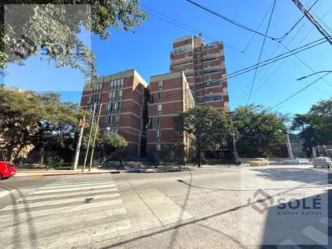 Dto. 2 dorm. piso 13° vista abierta, complejo cerrado — Providencia