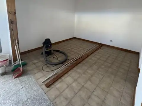 VENTA: POUCEL AL 1600:  1 DORMITORIO.