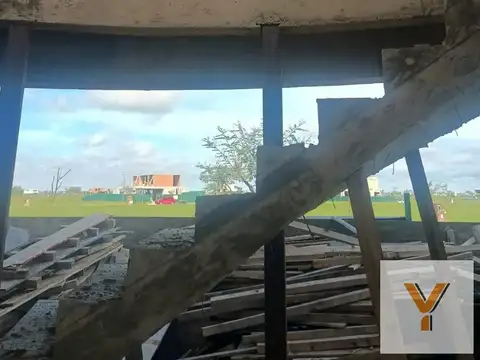 Casa 4 ambientes con 4 baños